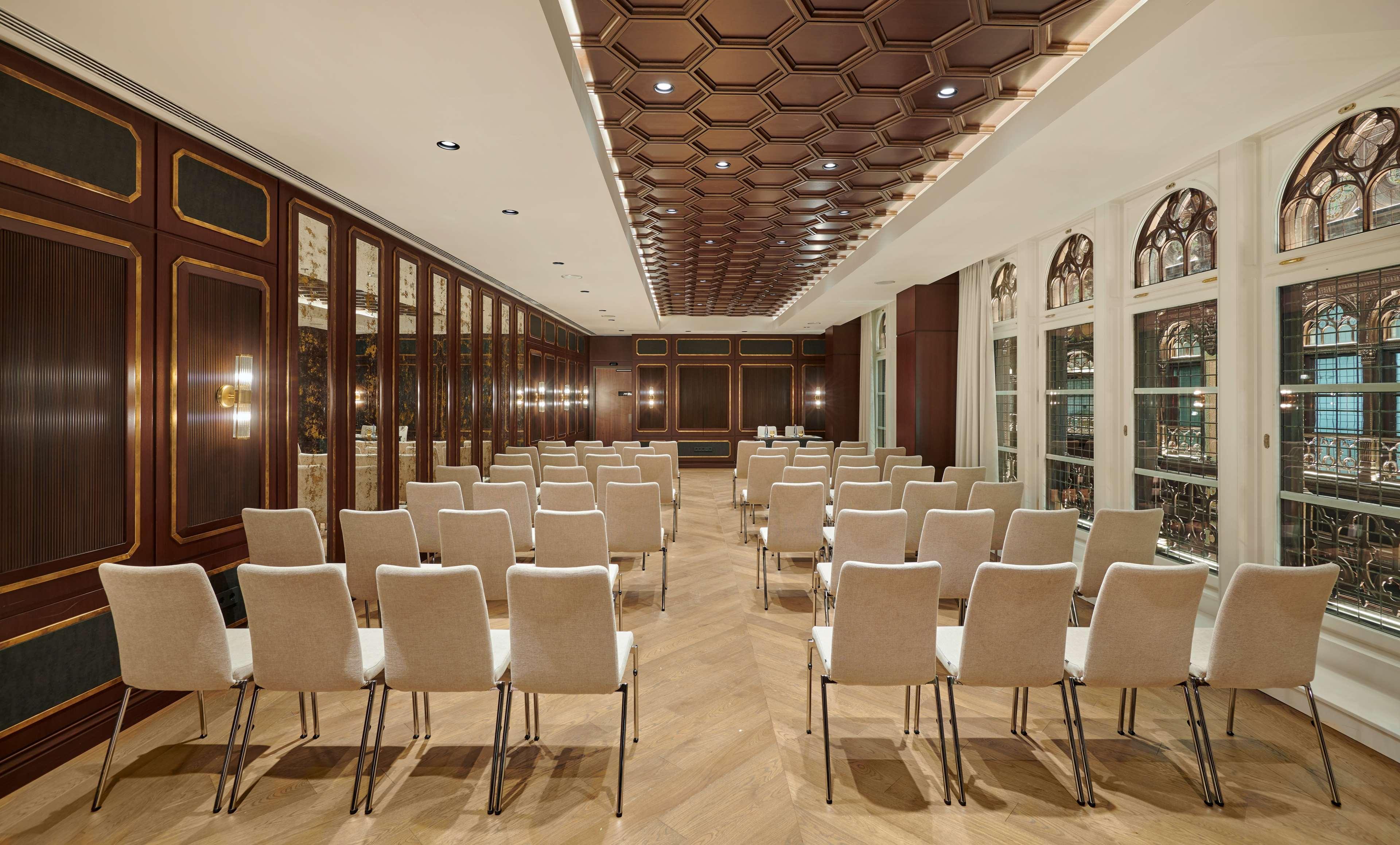 Párisi Udvar Hotel Budapest, part of Hyatt Bagian luar foto