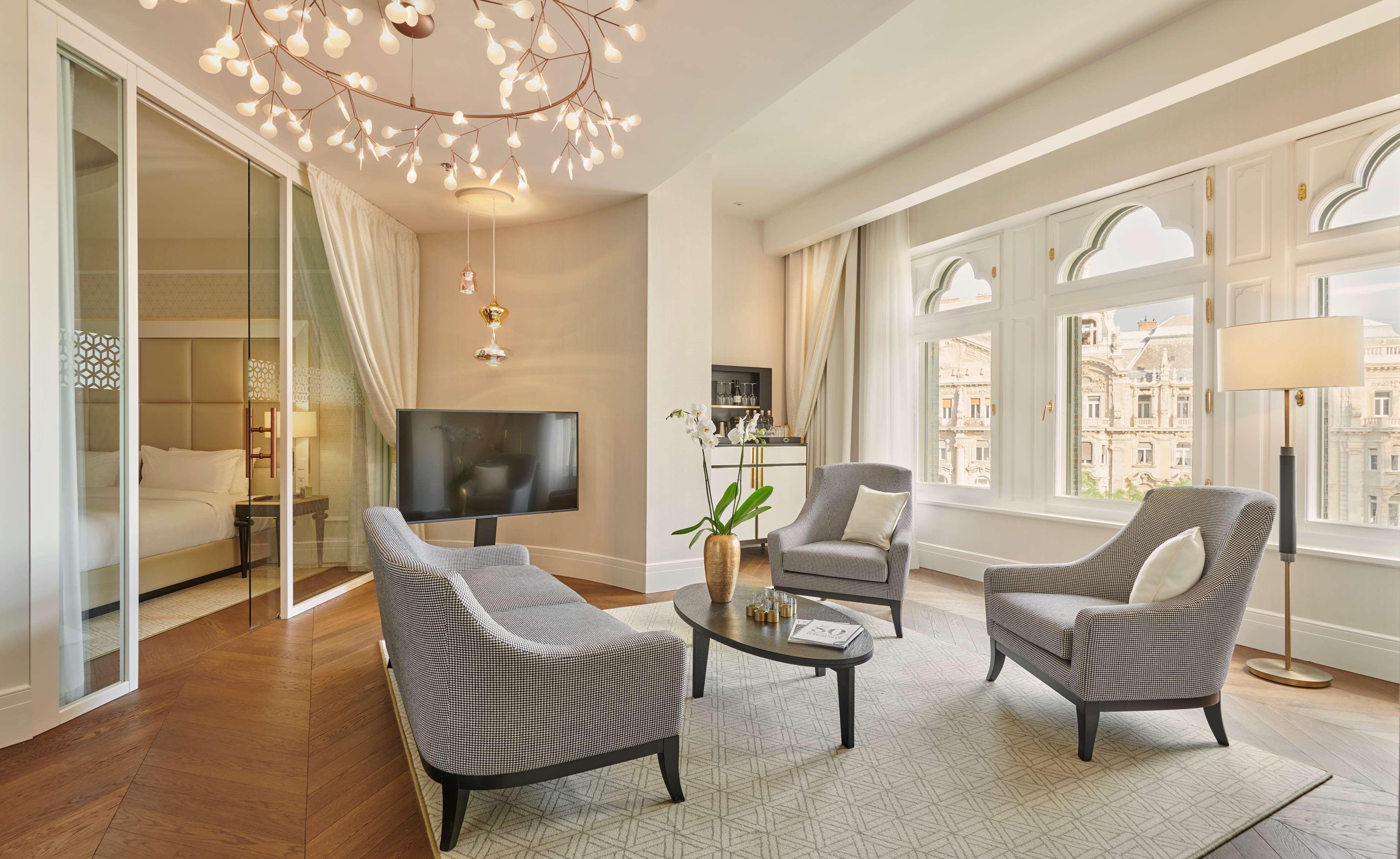 Párisi Udvar Hotel Budapest, part of Hyatt Bagian luar foto